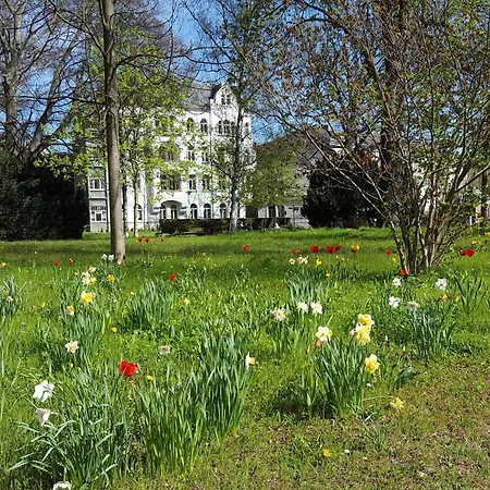 Отель Weberhof 3*